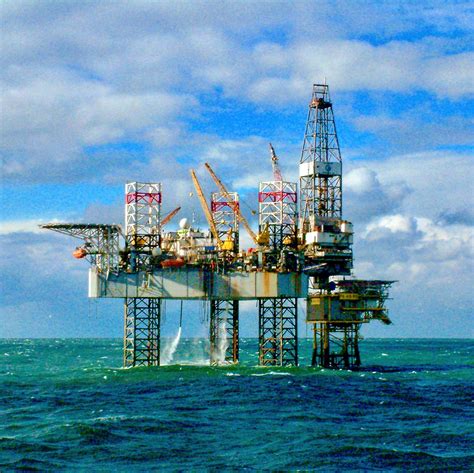 Offshore oil drilling solution .